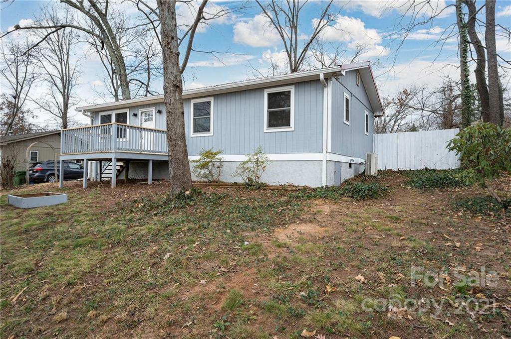55 Tahkieostie Trail Asheville NC 28806