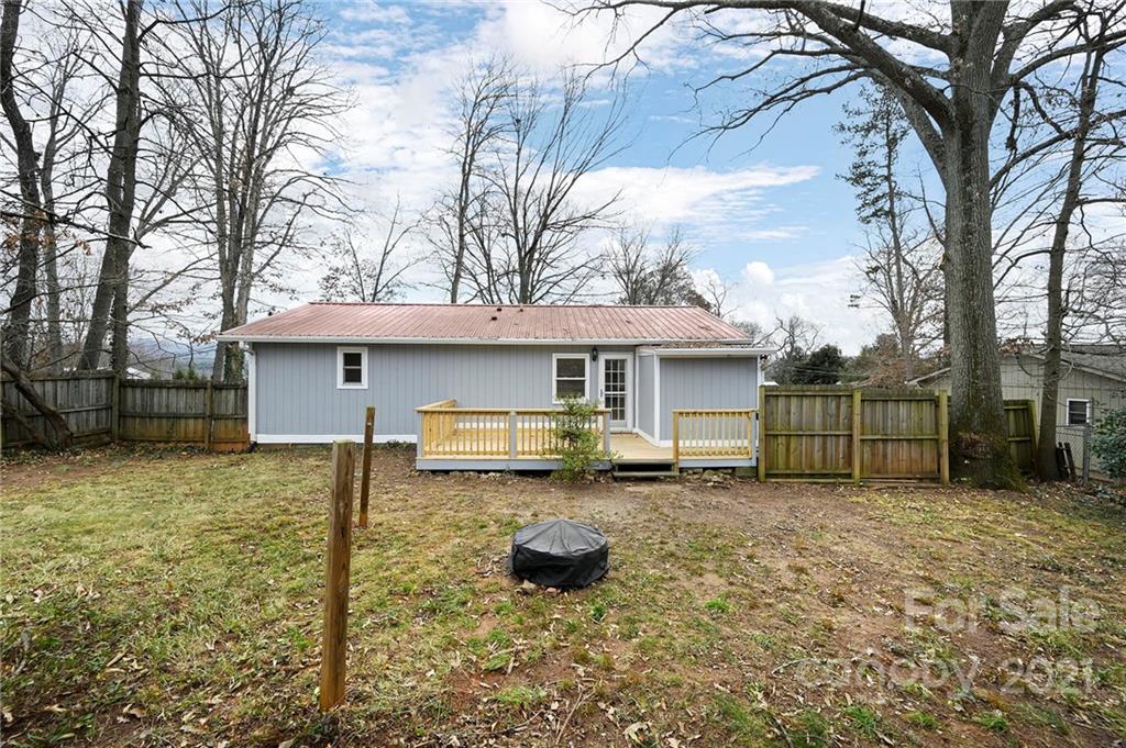 55 Tahkieostie Trail Asheville NC 28806