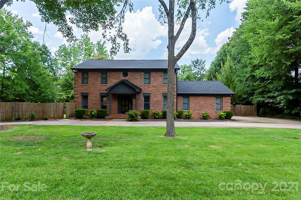 4015 Five Oaks Court Mint Hill NC 28227