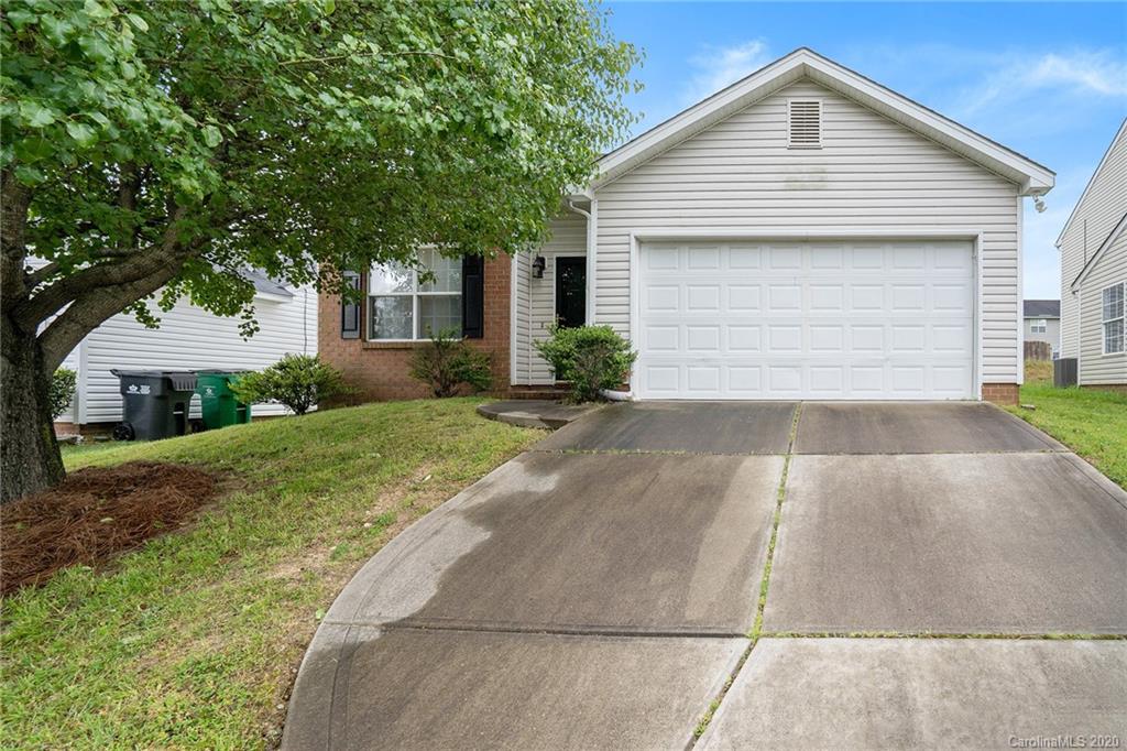 1332 Mandy Place Court Charlotte NC 28216