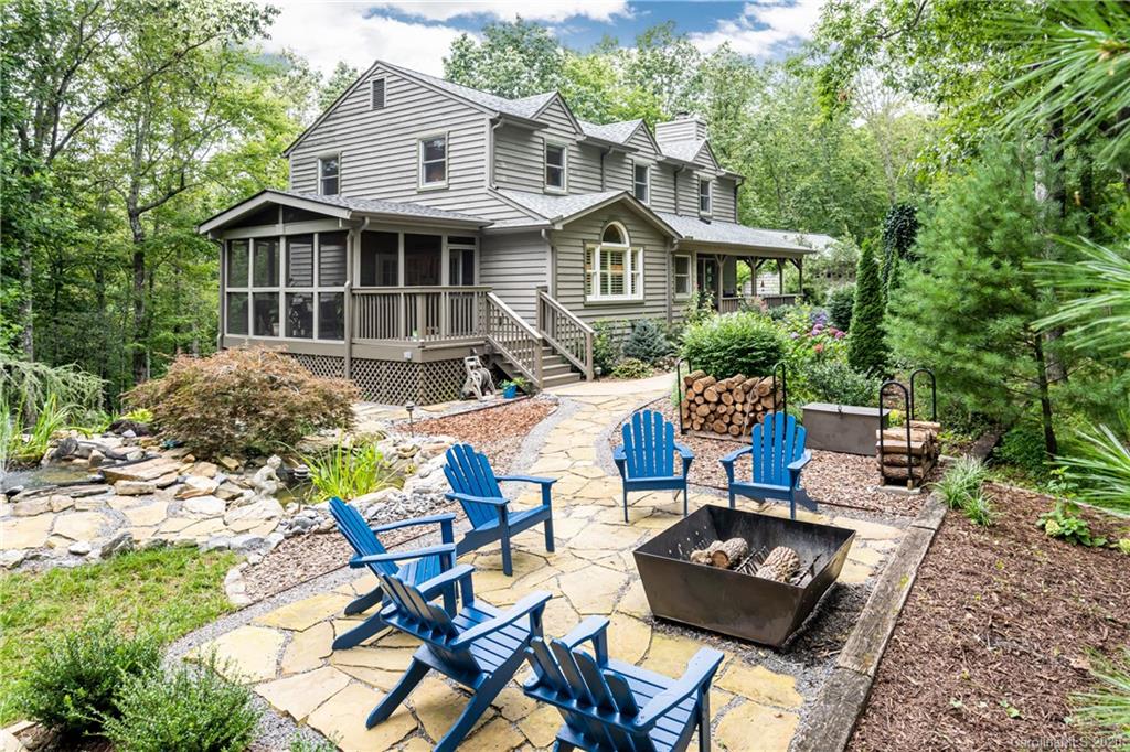 40 Spring Hollow Lane Fairview NC 28730