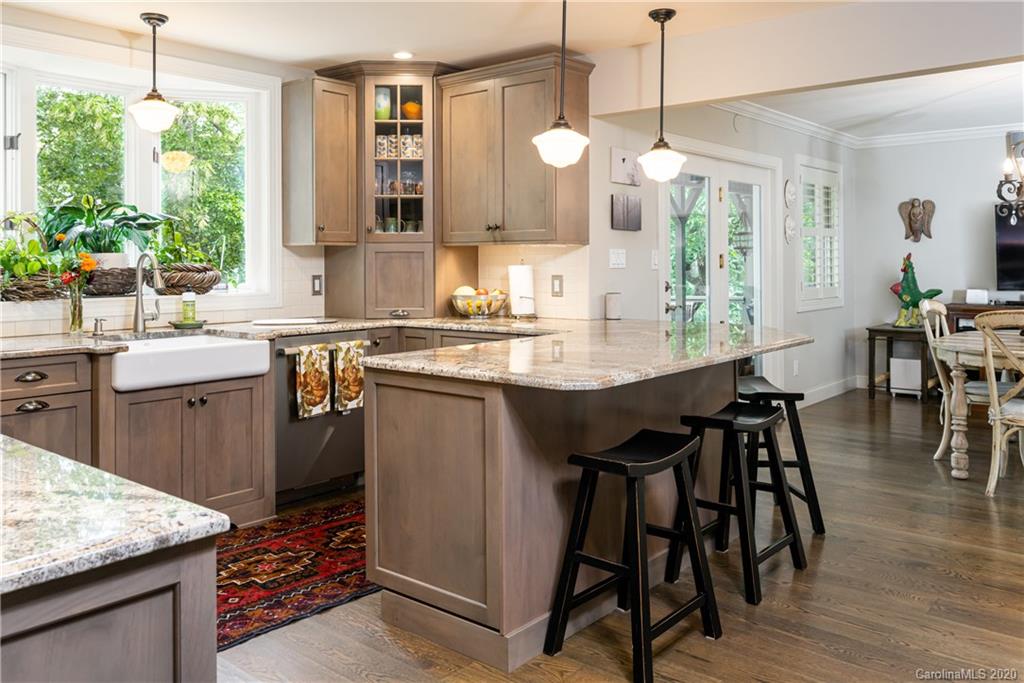 40 Spring Hollow Lane Fairview NC 28730