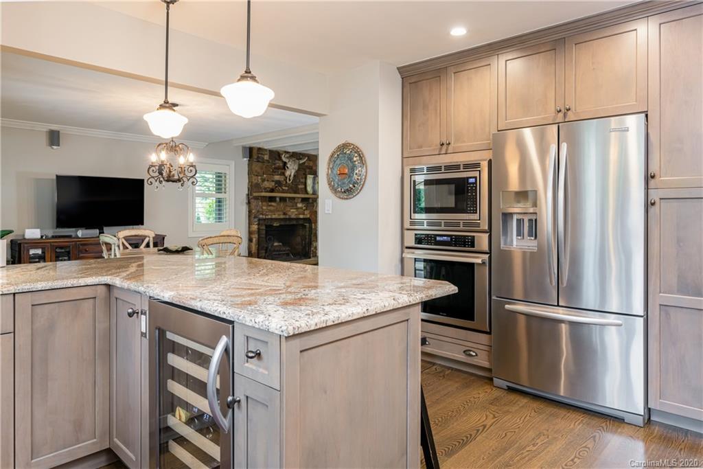 40 Spring Hollow Lane Fairview NC 28730