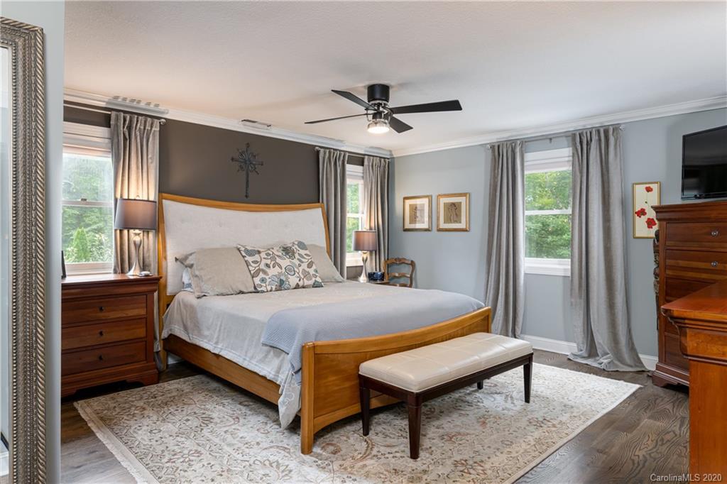 40 Spring Hollow Lane Fairview NC 28730