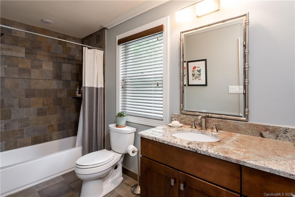40 Spring Hollow Lane Fairview NC 28730