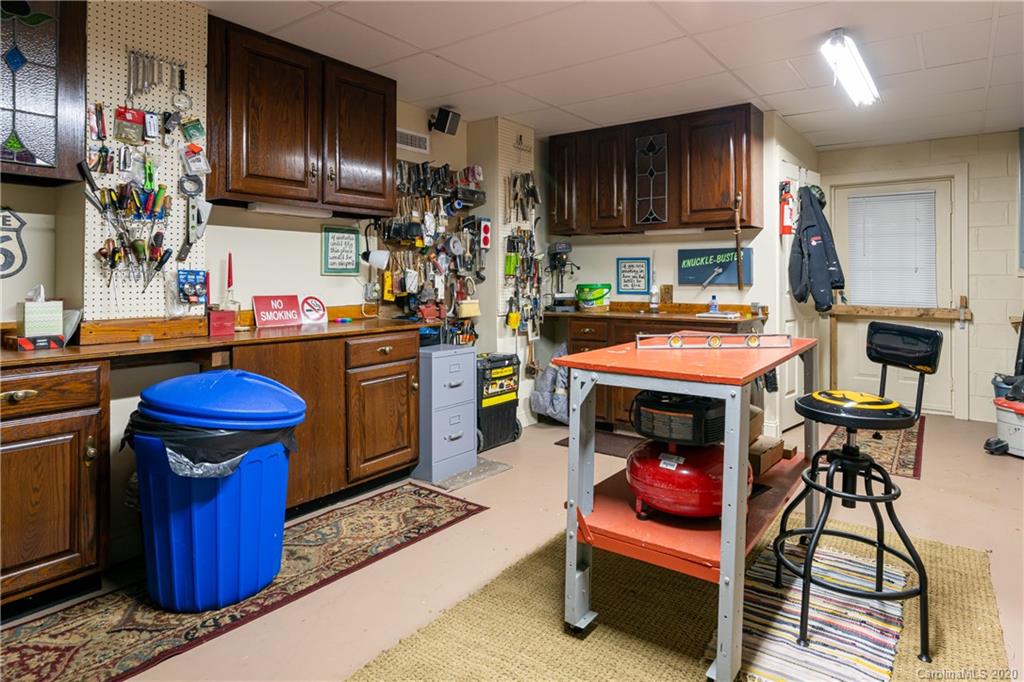 40 Spring Hollow Lane Fairview NC 28730