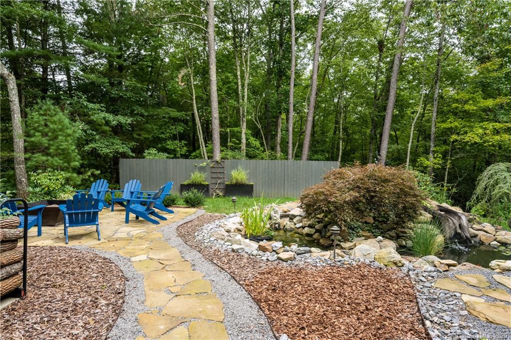 40 Spring Hollow Lane Fairview NC 28730