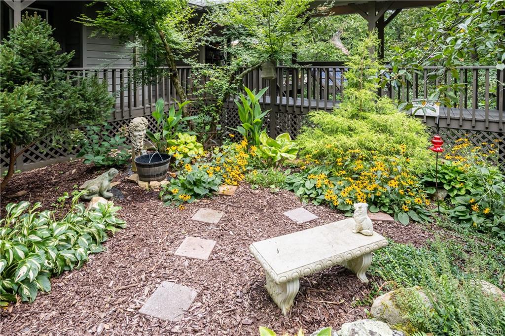 40 Spring Hollow Lane Fairview NC 28730