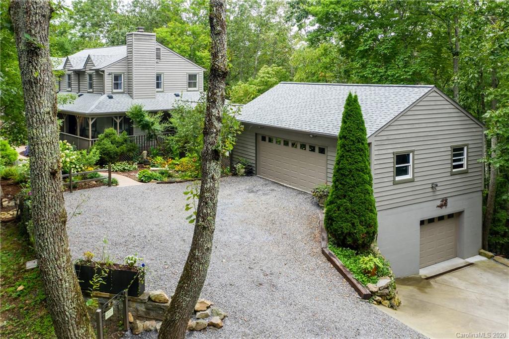 40 Spring Hollow Lane Fairview NC 28730