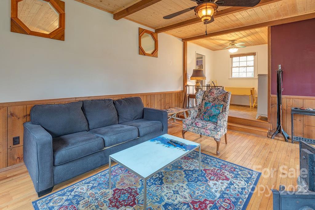 161 Cherry Oak Road Burnsville NC 28714
