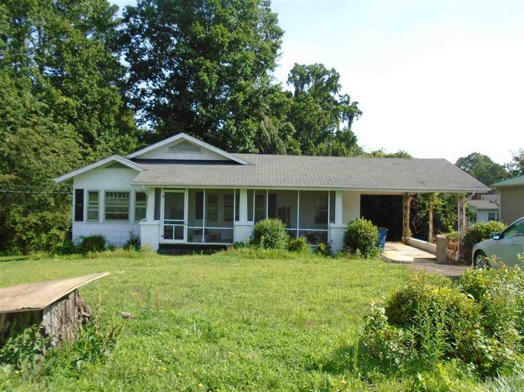 16 Woodlane Street Granite Falls NC 28630