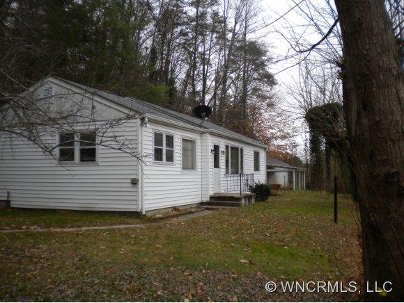 1994 Grapevine Road Marshall NC 28753