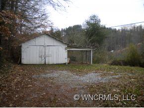 1994 Grapevine Road Marshall NC 28753