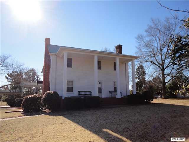 375 E Barkley Road Statesville NC 28677
