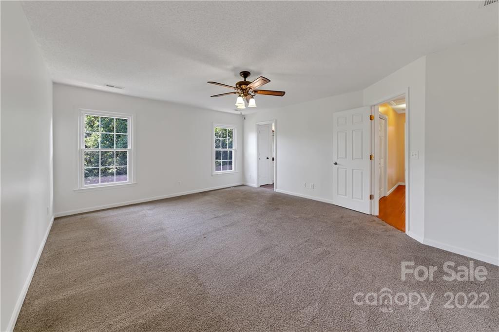 3 Westmont Drive Asheville NC 28806