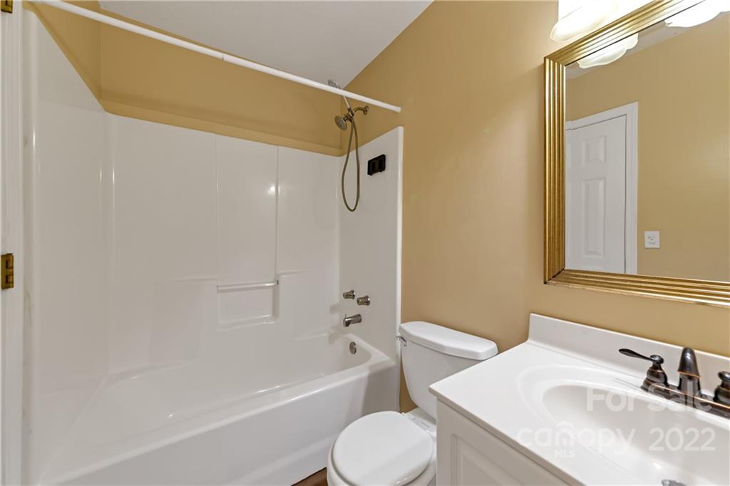 3 Westmont Drive Asheville NC 28806