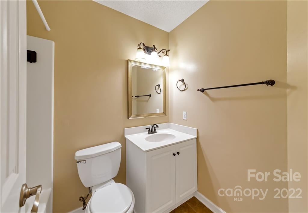 3 Westmont Drive Asheville NC 28806