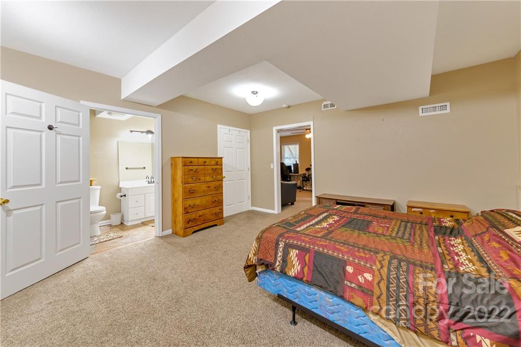 3 Westmont Drive Asheville NC 28806