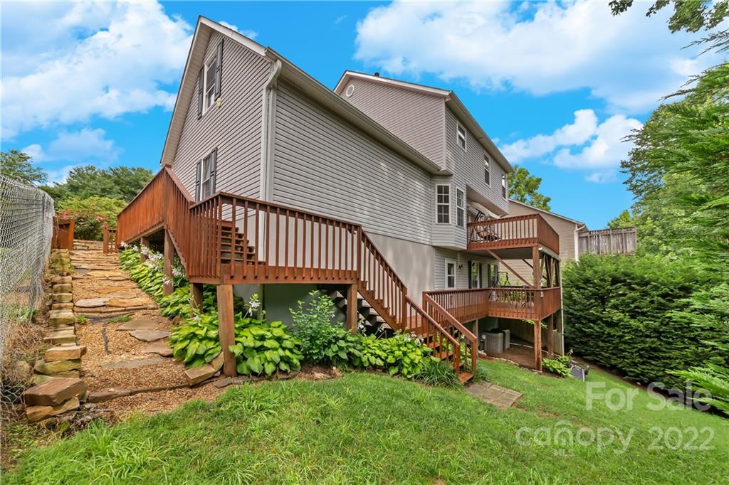 3 Westmont Drive Asheville NC 28806