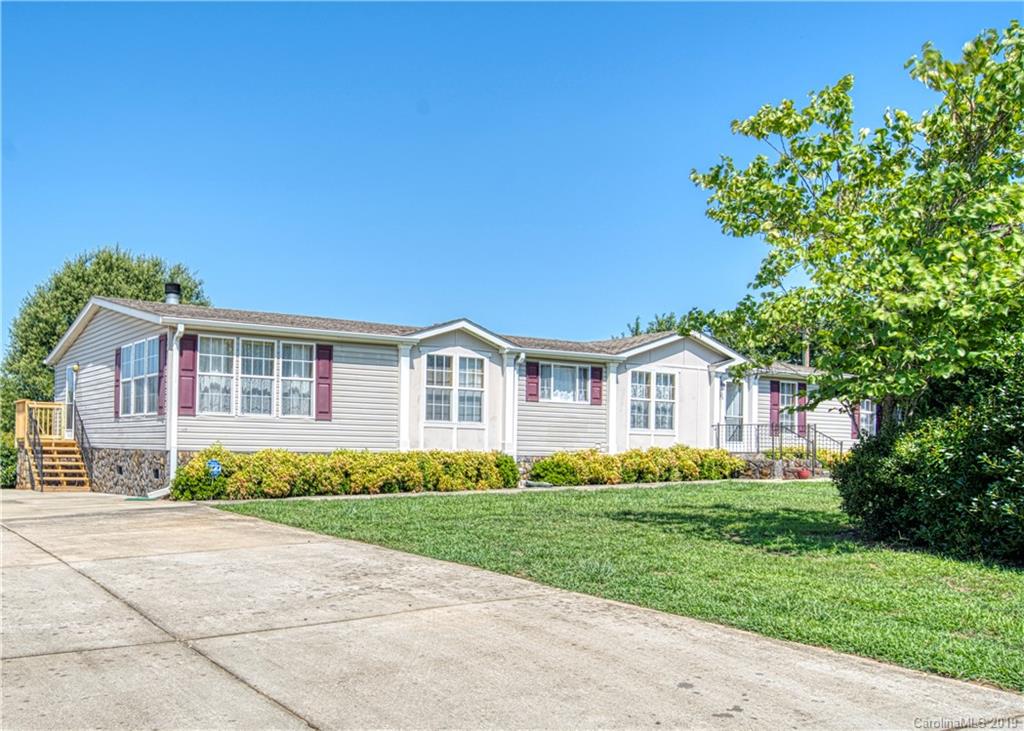 1148 Peppertree Drive Mount Holly NC 28120