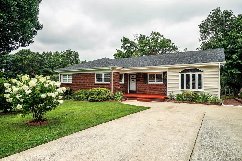 2224 Amesbury Avenue Charlotte NC 28205