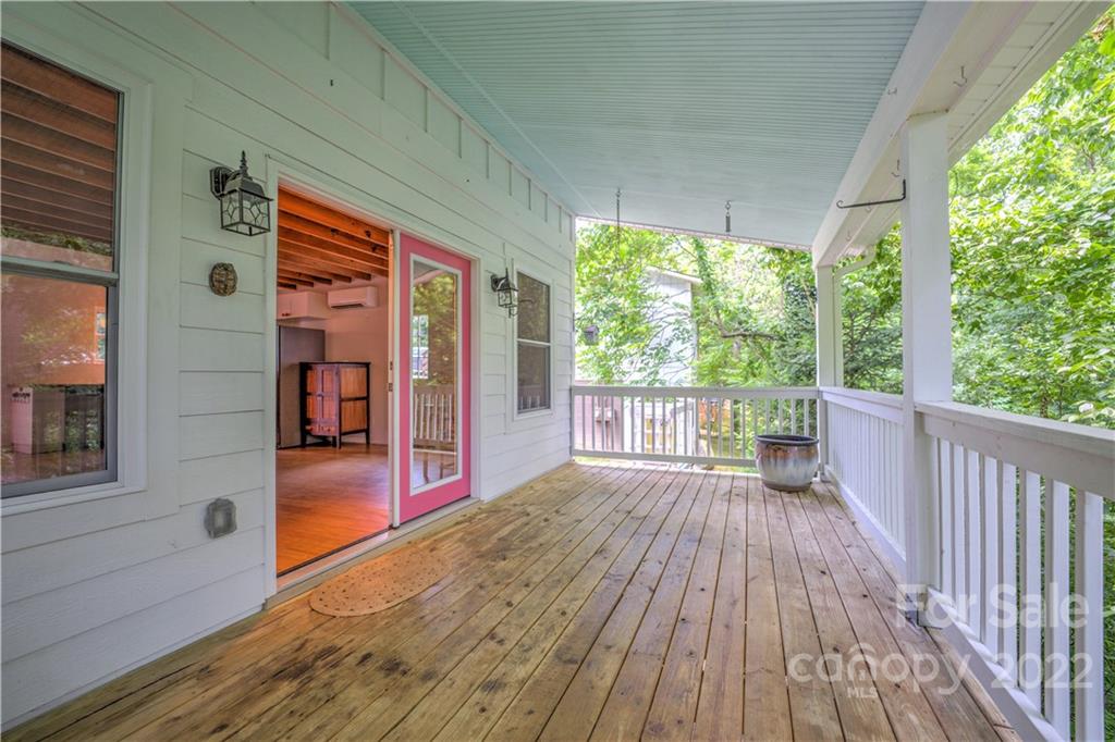 95 Deaver Street Asheville NC 28806