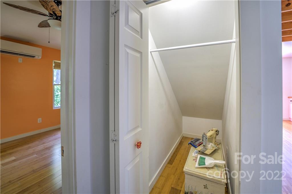 95 Deaver Street Asheville NC 28806