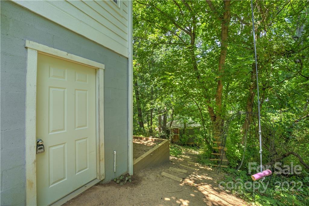 95 Deaver Street Asheville NC 28806