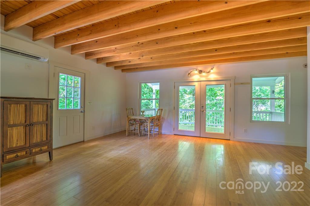 95 Deaver Street Asheville NC 28806