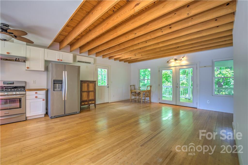 95 Deaver Street Asheville NC 28806