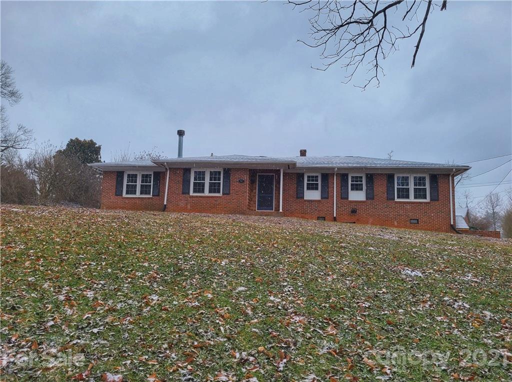 458 Bailey Street Mars Hill NC 28754