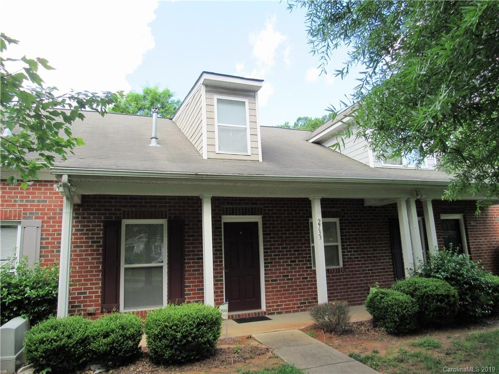 2733 Meadow Knoll Drive Charlotte NC 28269
