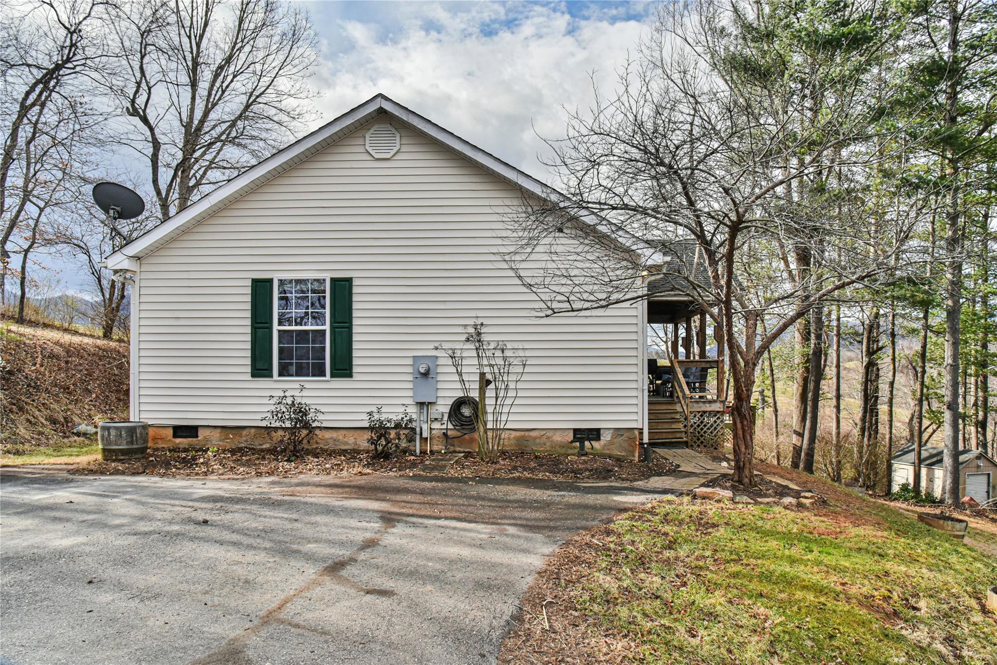 138 Peaceful Valley Drive Leicester NC 28748