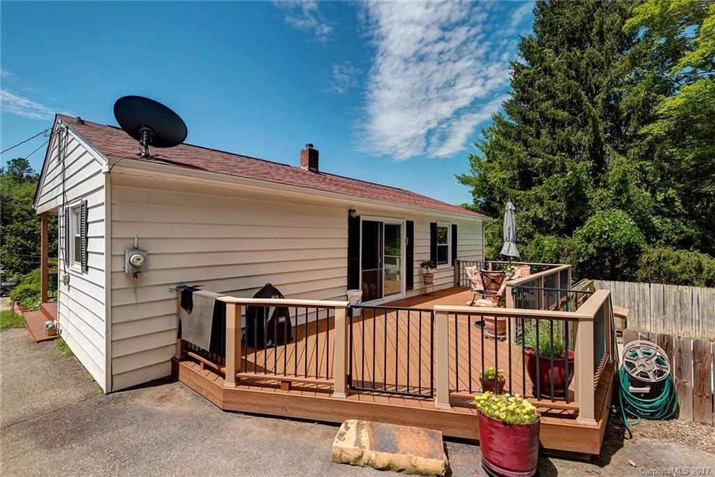 286 Monte Vista Road Candler NC 28715