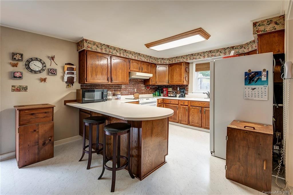 286 Monte Vista Road Candler NC 28715