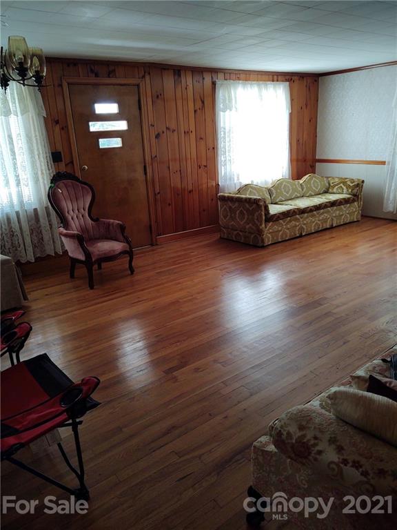 84 Lookout Road Asheville NC 28804
