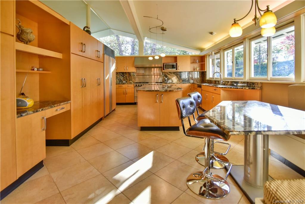 92 Horizon Hill Road Asheville NC 28804