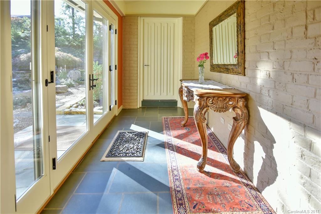 92 Horizon Hill Road Asheville NC 28804