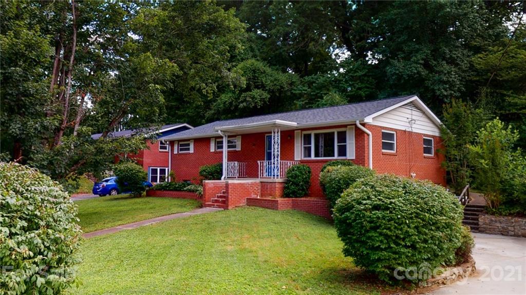 32 Carlton Place Asheville NC 28806