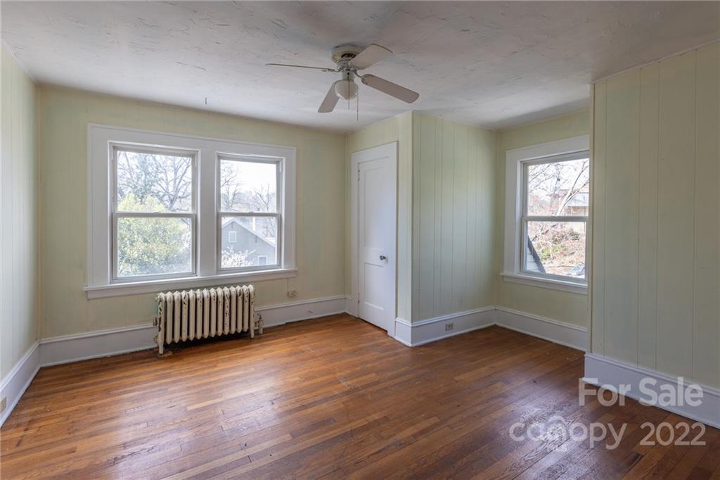 22 Kenilwood Place Asheville NC 28803