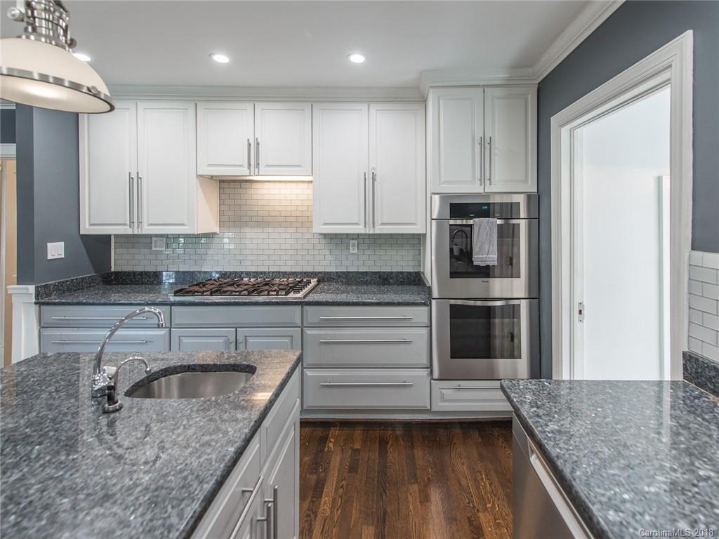 2711 Providence Road Charlotte NC 28211
