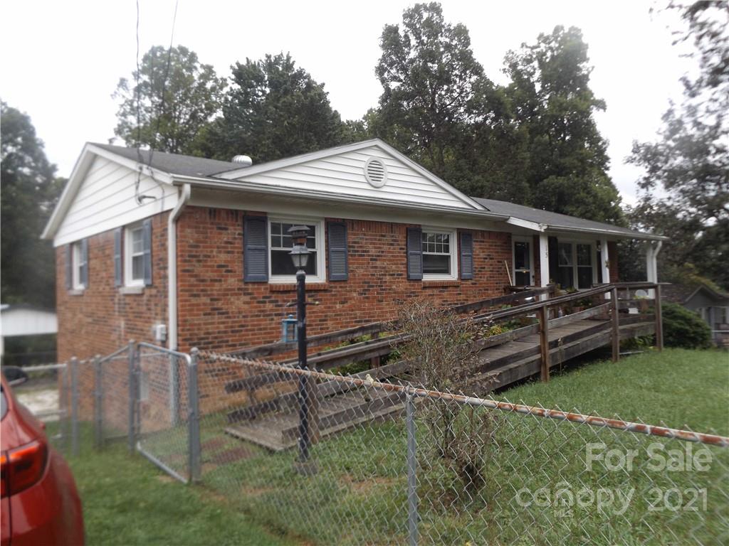 15 Old Oak Hill Road Candler NC 28715