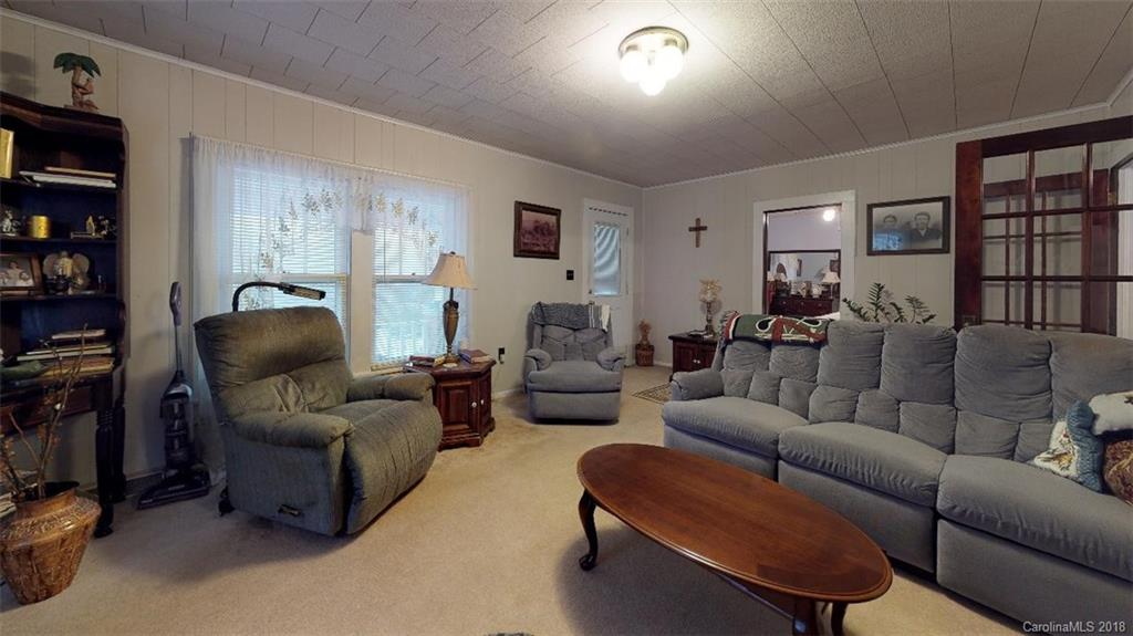 170 Grove Street Marion NC 28752