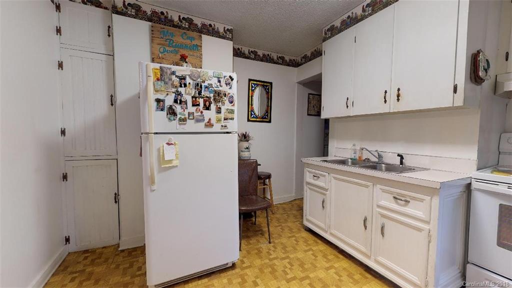 170 Grove Street Marion NC 28752