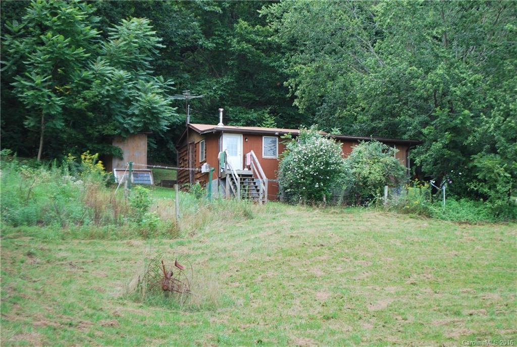125 Sandy Branch Road Canton NC 28716