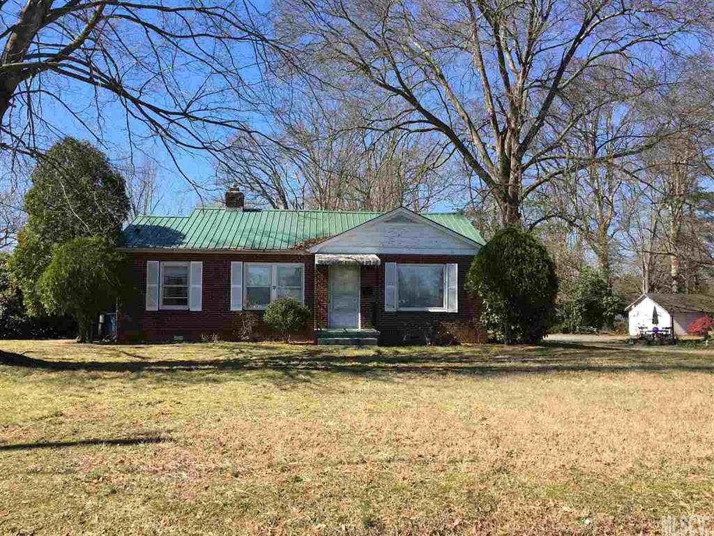 37 18th Avenue NW Hickory NC 28601