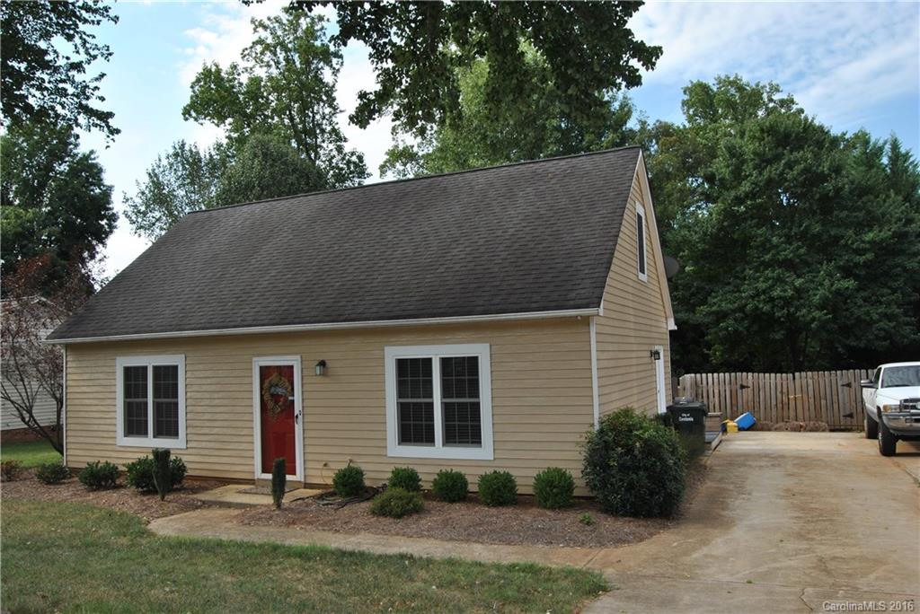 1709 Baytree Court Gastonia NC 28054