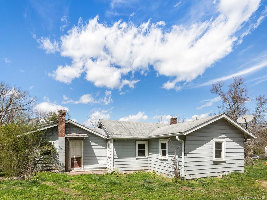 231 Oakdale Street Brevard NC 28712