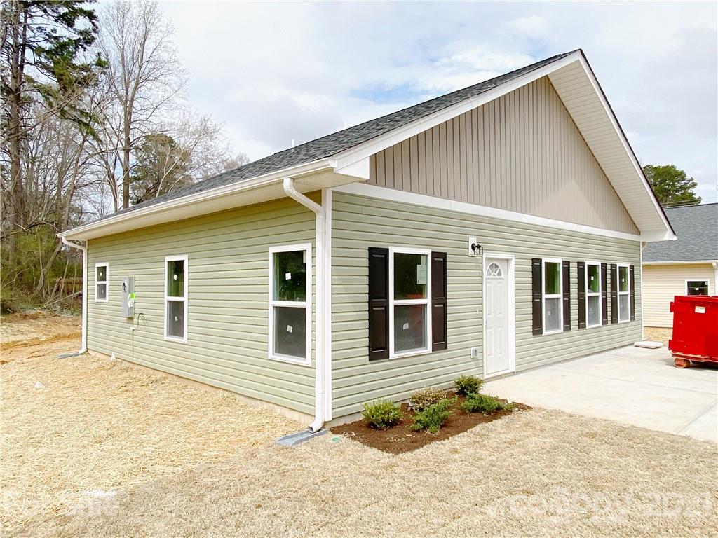 5729 Howard Street Charlotte NC 28269
