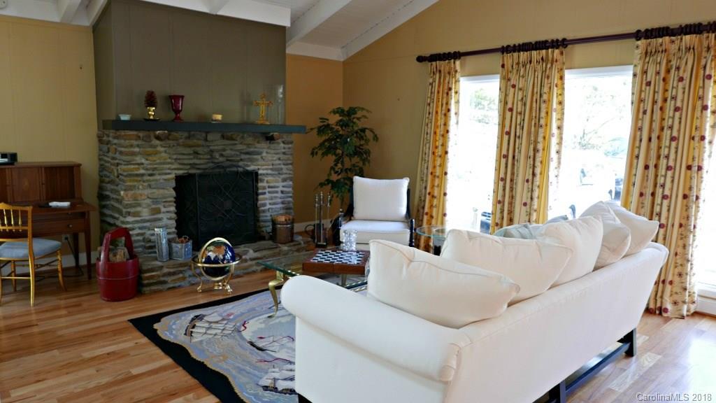 28 Dudi Court Brevard NC 28712